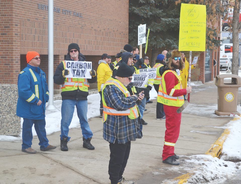 Yellow vest