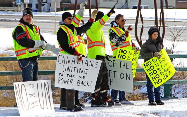 YellowVests in Weyburn