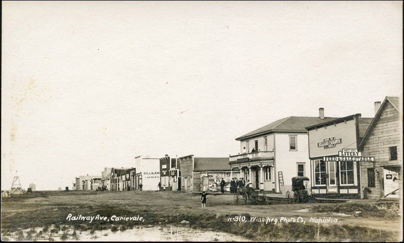 Railway Avenue, Carievale, c. 1910. Hotel is third from right. Source: prairie-towns.com