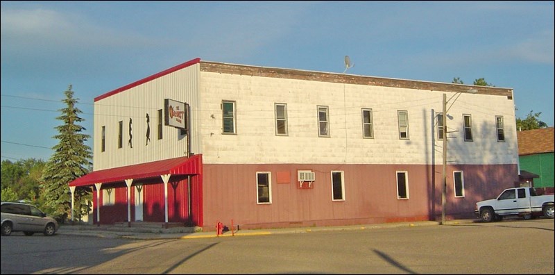 The hotel at Bienfait in June 2006. Photo by Joan Champ