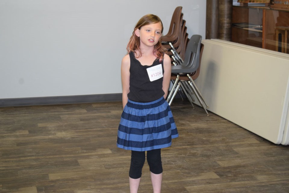 Kendall MacKenzie entered the Junior Sings division.