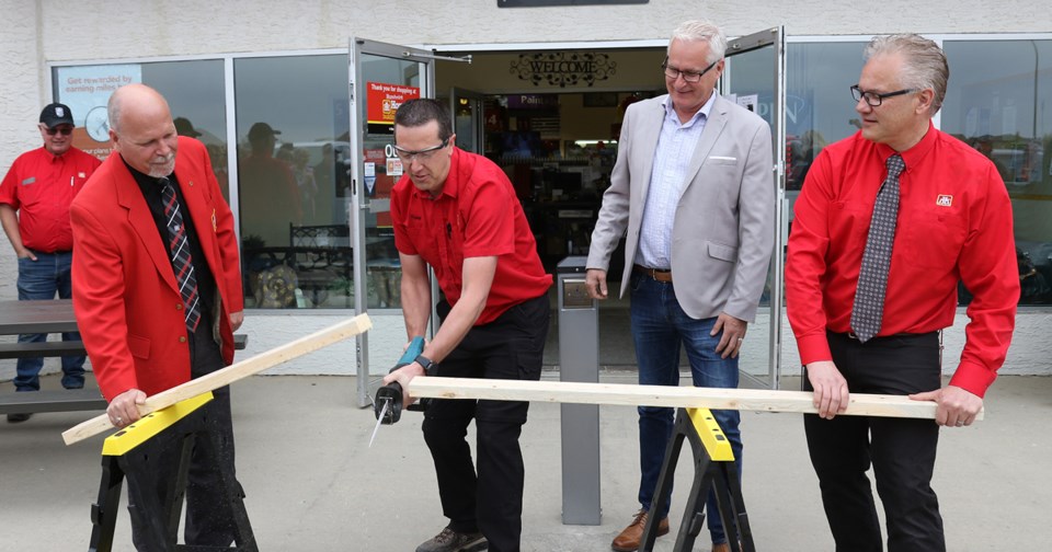 Humboldt Home Hardware Grand Reopening