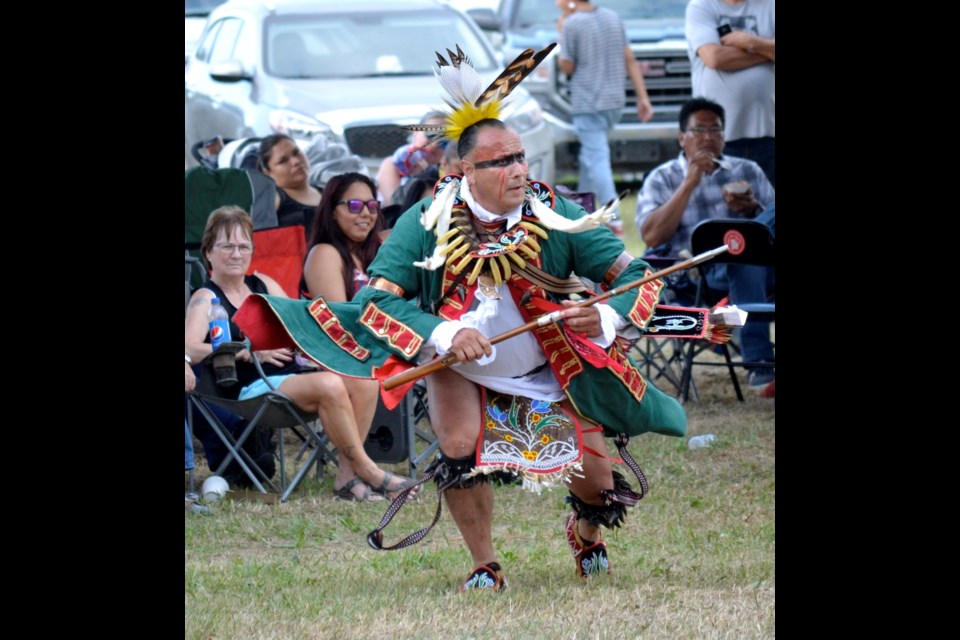 Douglas Scholfield of the Wintu Tribe from Redding California is one of those competitors who travelled to the pow wow. Photo by Mary Moffat of the Carlyle Observer