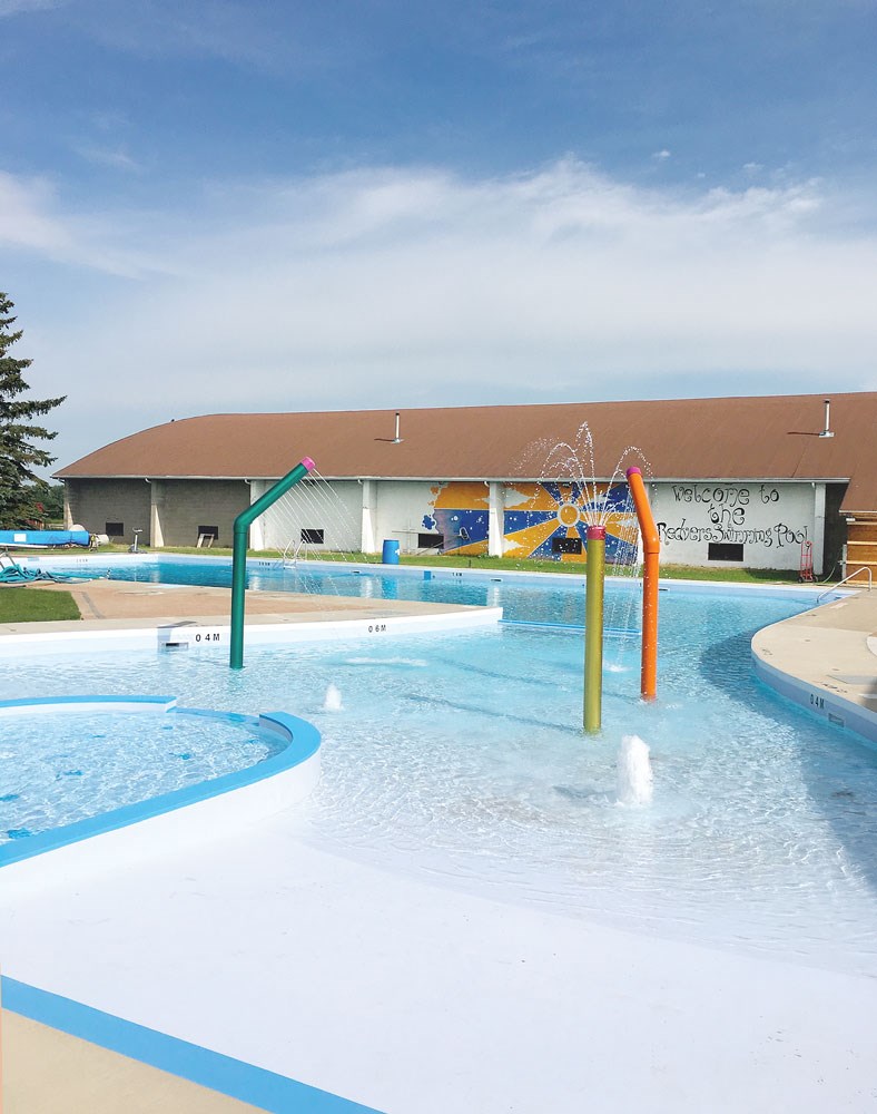 Redvers swimming pool