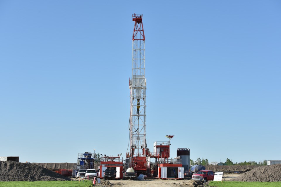 Crown Land Betts Drilling Rig 1 Burgess Creek north of Estevan-7557-3000px