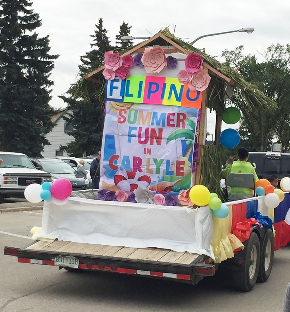 Filipino float