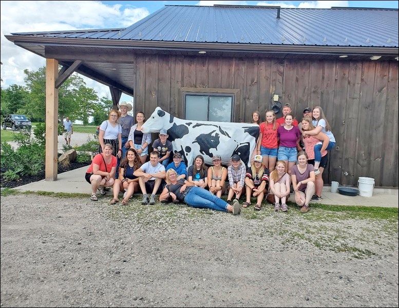4-H members and chaperones from District 35 visited Gunn’s Hill Cheese Factory in Woodstock, Ont., o