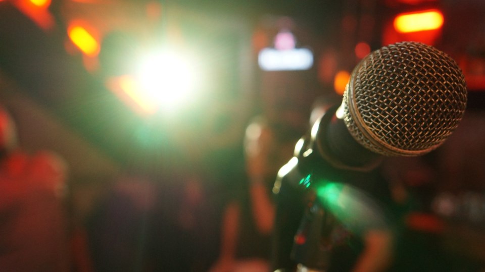 Microphone