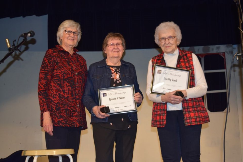 At the Earle and Kirby concert in Canora on October 24, two important contributors to the Canora Arts Council were recognized. From left, Anita Milavanov, president, presented Life Membership Awards to recipients Bernice Hladun and Dorothy Korol. After making the presentations Milavanov added, “They have served on the Canora Arts Council for most of its 39 years, holding many positions, Dorothy as secretary, president and performing arts contact person and Bernice as treasurer. They have been devoted members who are deserving of recognition for their many years of volunteerism.”