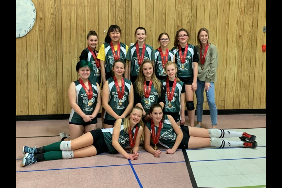 Members of the Pleasantdale Bulldogs team that won junior girls districts were, back row, from left, Taya Saigeon, Venzia Zhou, Elora Holman, Bryn Gaignard and Rowan O'Handley. Middle row, Max Milewicz, Camryn Westling, Hanna Stubel and Halle Shaver. Front row, Randi Milbrandt and Jenna Knibbs. Photo submitted
