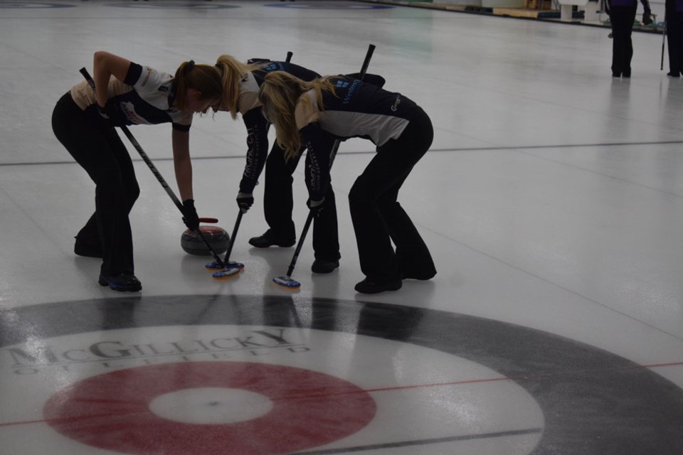 Curling pic