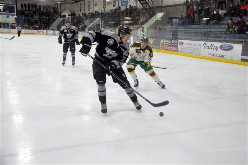 The North Stars and Humboldt Broncos in action at the Civic Centre Friday. Photos by John Cairns