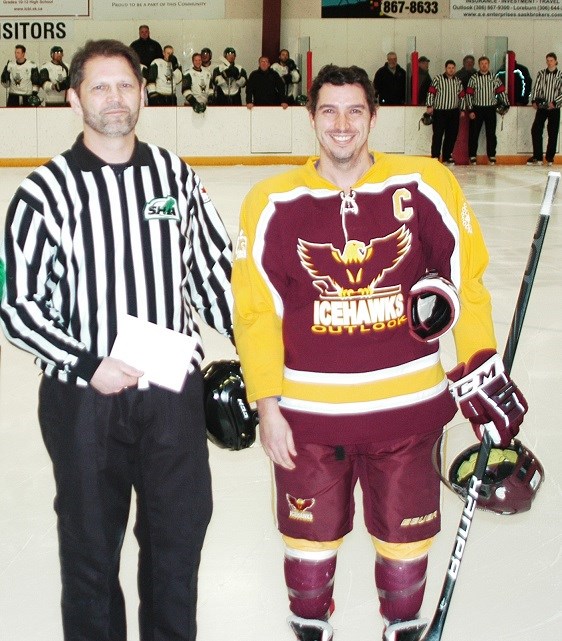 Outlook Referee Honored for his 1500th Game_0