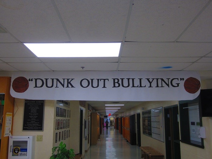 Athletes Help 'Dunk Out' Bullying at Kenaston School_5