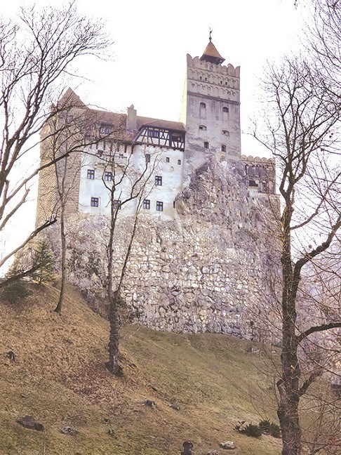The History, the Myth, and the Magic of Bran Castle_1