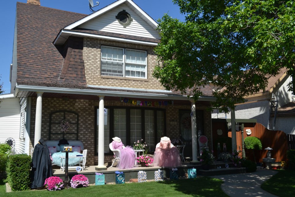 Grad House