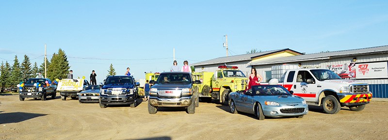 Manor grad parade