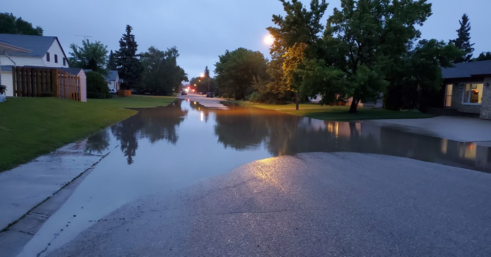 Flooding web