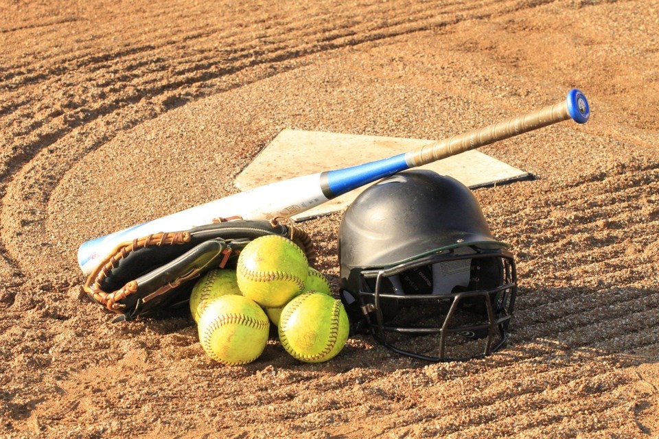 softball-1827986_1280