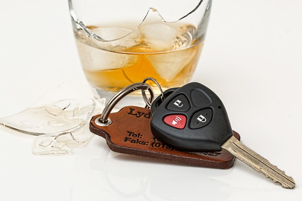 drink-driving-808790_1280