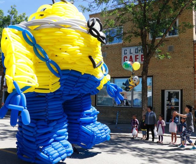 giant minion