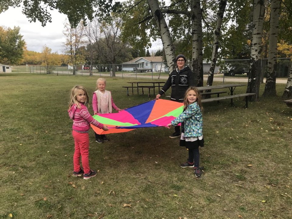 Fun Program Parachute