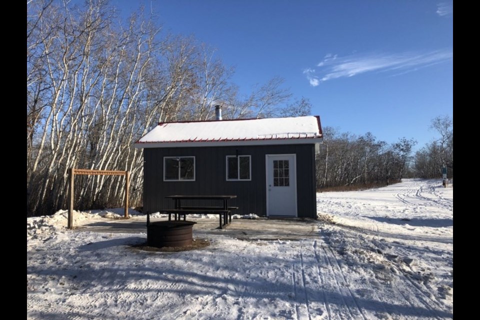 After a large grass fire destroyed the Good Spirit Lake Cross Country Ski Club’s warmup shack earlier this year, the club built a new shack just in time for the ski season.