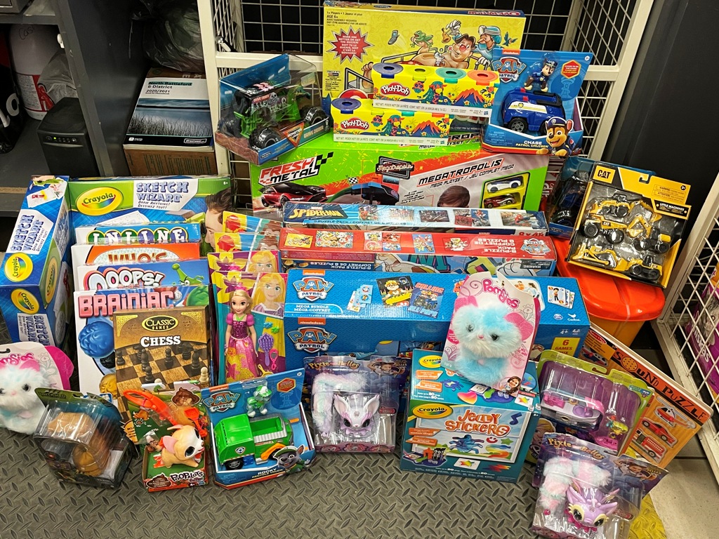 Toys at canadian tire outlet