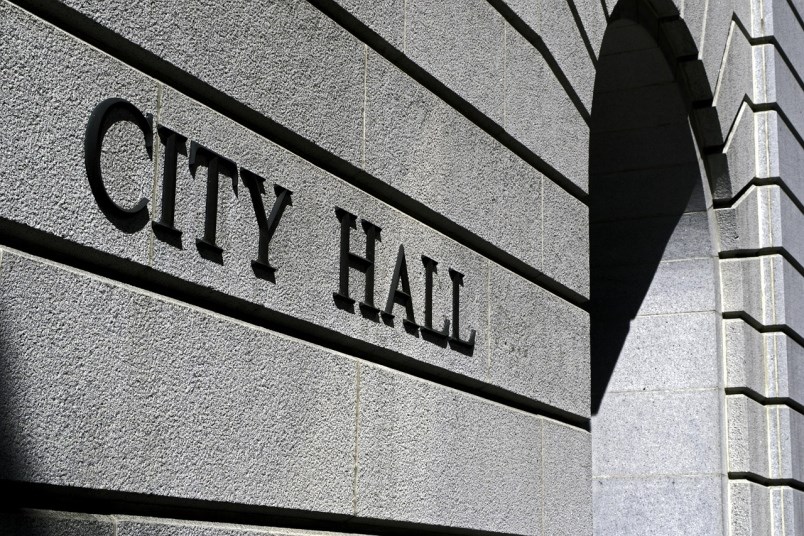 city-hall-719963-1280