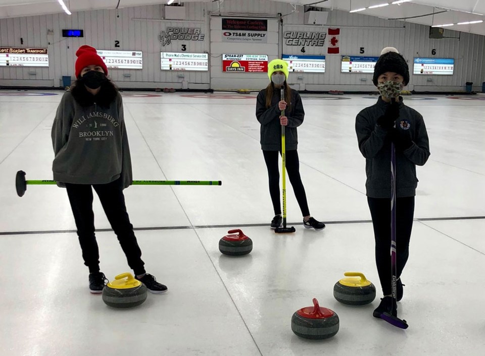 Curling pic