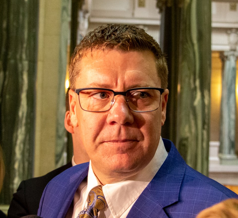 moe1
