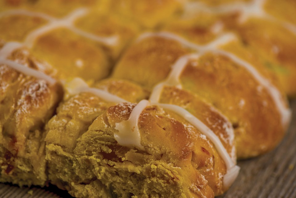 hot cross buns