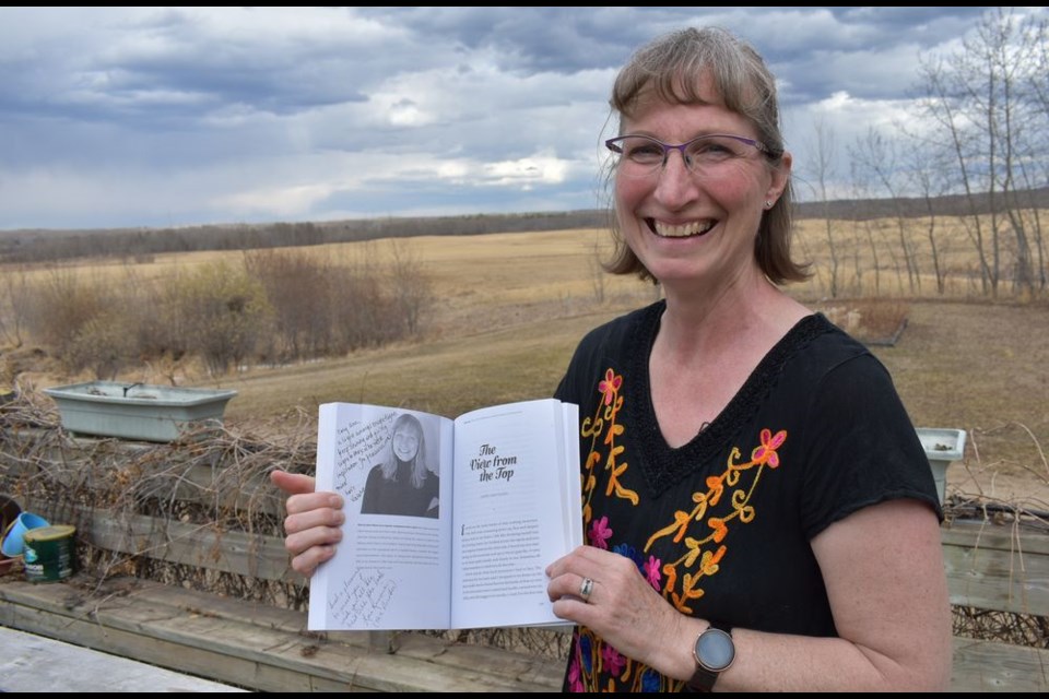 Karry Ann Nunn, of Kamsack, is an empowerment coach, certified life celebrant, and writer. She was a contributing author to the book, Simply Woman: Stories from 30 magnificent women who have risen against the odds.