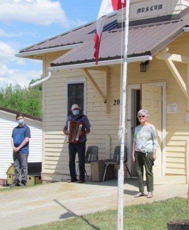 Ethan Fisher, Bob Wardhaugh, Heather Penner and Peter Thiessen take part in Borden Museum opening ceremonies June 5. Photos by Lorraine Olinyk