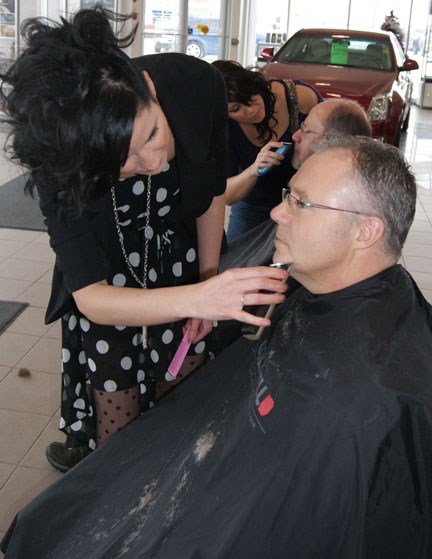GN201210121209997AR.jpg