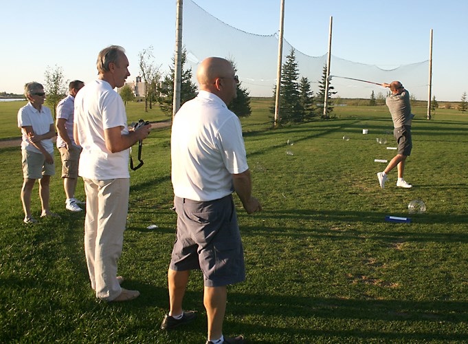 GN201110110829994AR.jpg