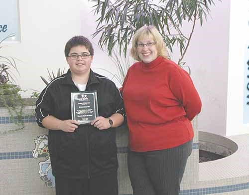 MC Knoll School: Student of Distinction Ryan Hamilton with board member Lenore Pinder.