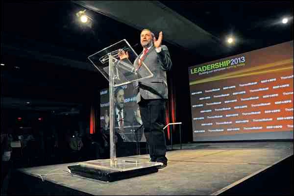 Federal NDP leader Thomas Mulcair addresses convention delegates