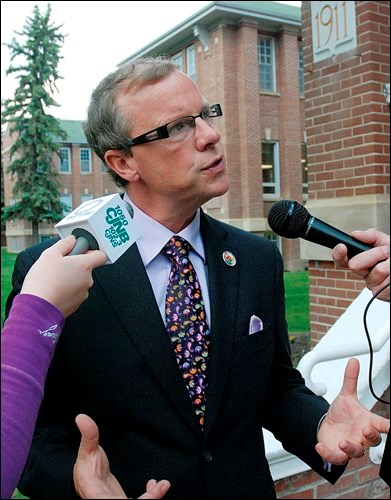 GN201110306159979AR.jpg