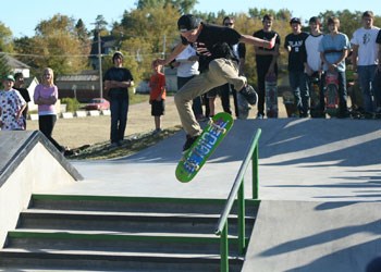 GS201210309279982AR.jpg