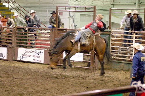 GS201010311119983AR.jpg