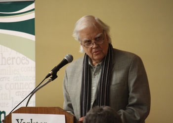 GS201210304269993AR.jpg