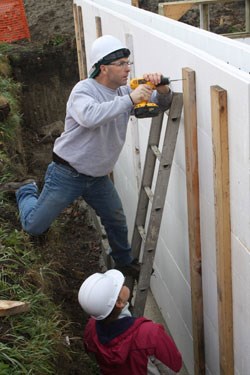 GS201110310209995AR.jpg