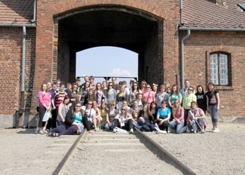 GS201110305269999AR.jpg