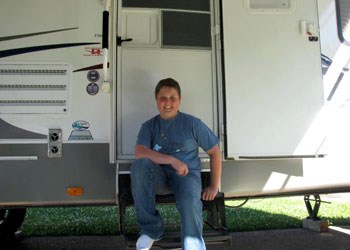 GS201210309209999AR.jpg