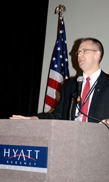 GS201010312029999AR.jpg