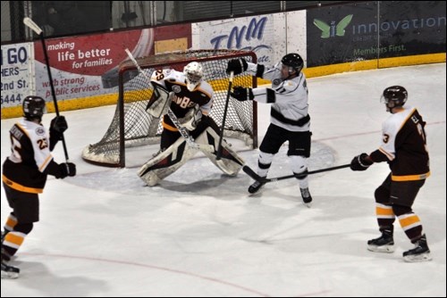 North Stars vs flin flon