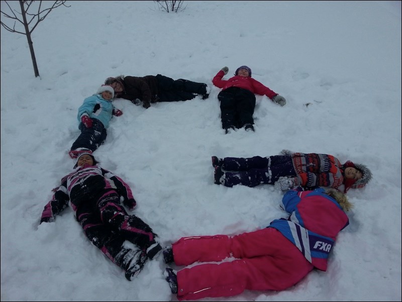 The Flin Flon Girl Guides had their annual sleepover earlier this month. They took the opportunity to enjoy the nice winter weather and pose for a group photo spelling out G for Guiding. Counter clockwise from the top of the G, are Lakota McLeod, Eden Morris, Haylee Dallas, Trinity Halcrow, Torri Bjarason and Emma Salen.