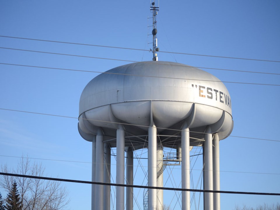 Estevan water tower