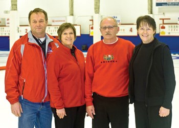 'B' event winners top right from l to r: Greg Herman, Gail Simpson, Gerry Safronik, Naomi Herman.